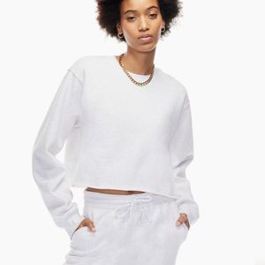 Aritzia Tna Cozy Fleece Perfect Cropped Sweatshirt